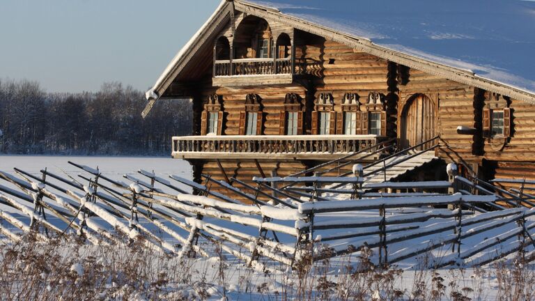 Дом Ошевнева из деревни Ошевнево (1876 г.)