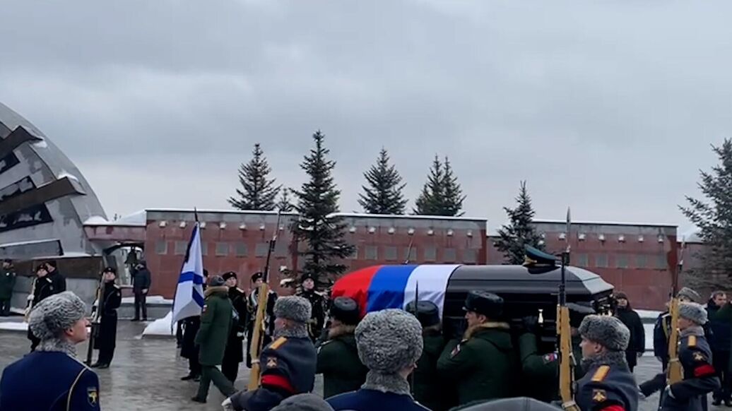 © РИА Новости<br>Похороны убитого генерала Игоря Кириллова