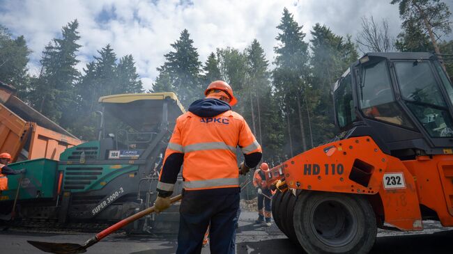 Дорожные работы в Московской области.