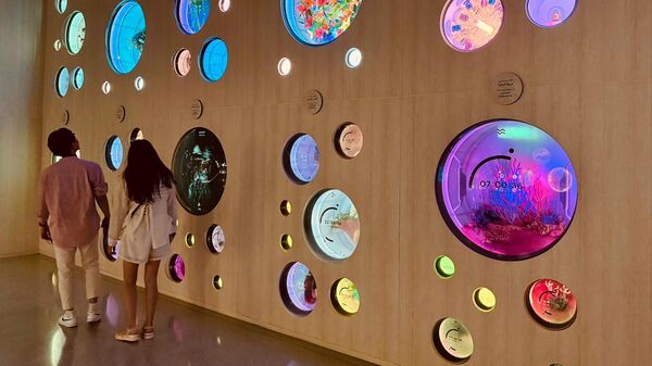 В Музее будущего, Дубай, ОАЭ В Музее будущего, Дубай, ОАЭ