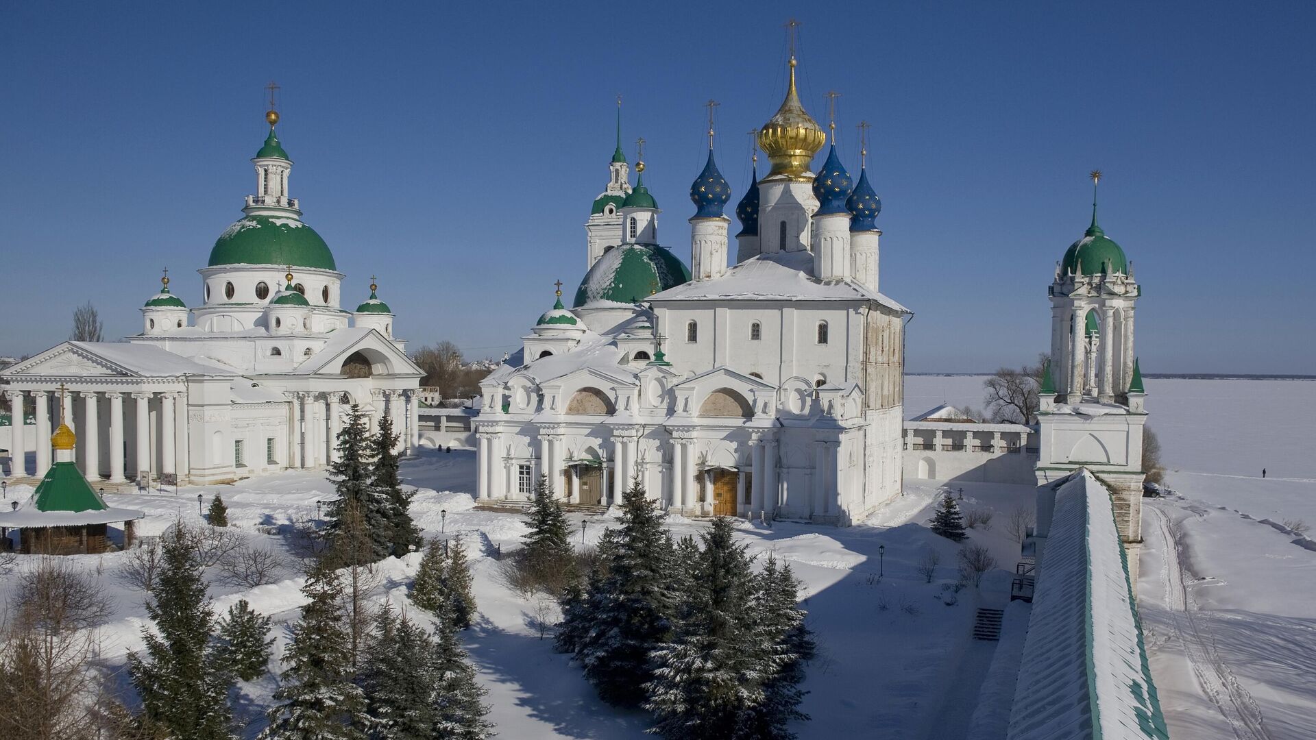 Вид на Спасо-Яковлевский монастырь в Ростове Великом - РИА Новости, 1920, 28.12.2024