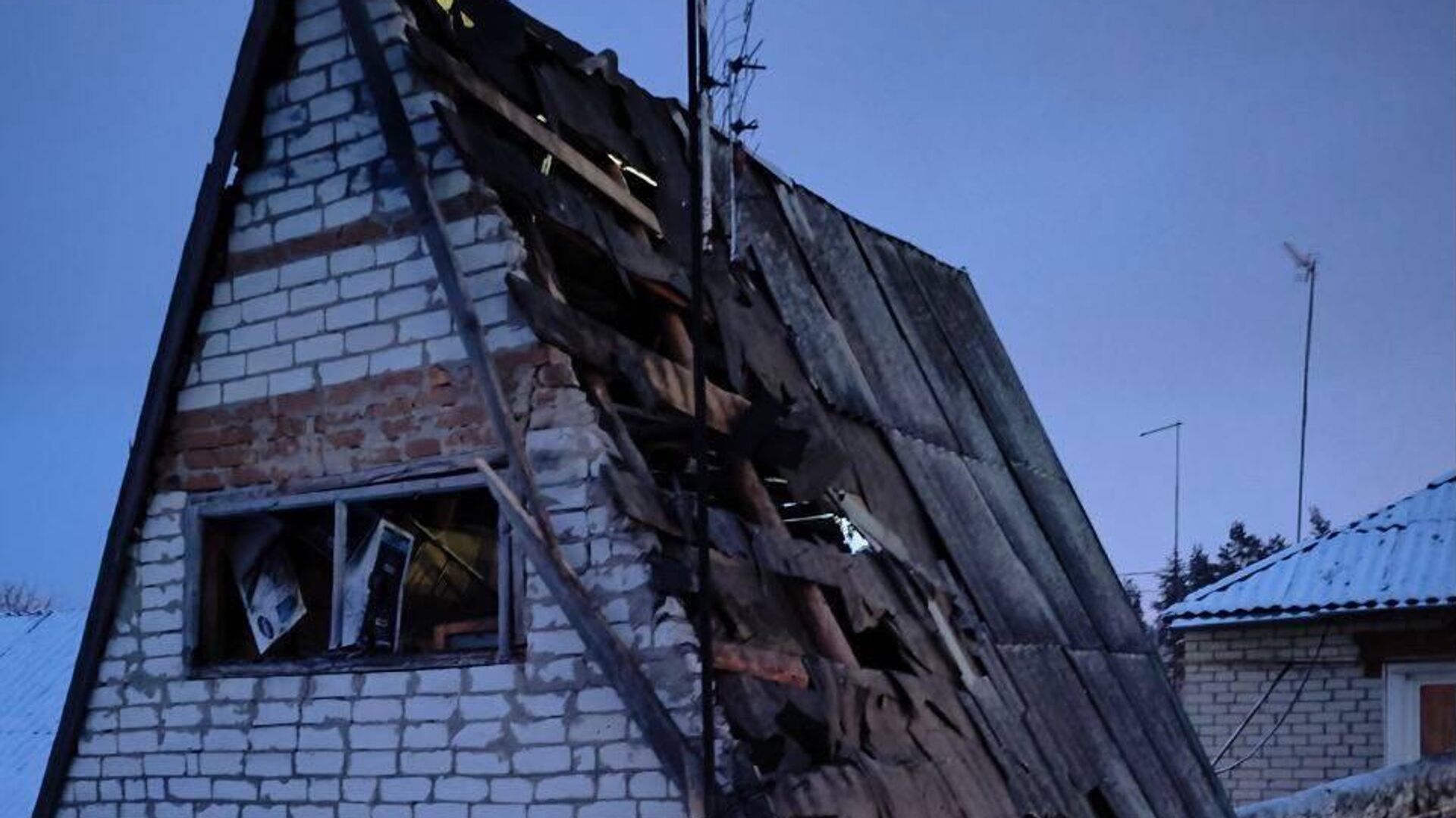 Последствия удара со стороны ВСУ в Шебекино Белгородской области Последствия удара со стороны ВСУ в Шебекино Белгородской области - РИА Новости, 1920, 17.01.2025