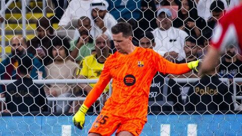 Вратарь Барселоны Войцех Щенсный Вратарь Барселоны Войцех Щенсный