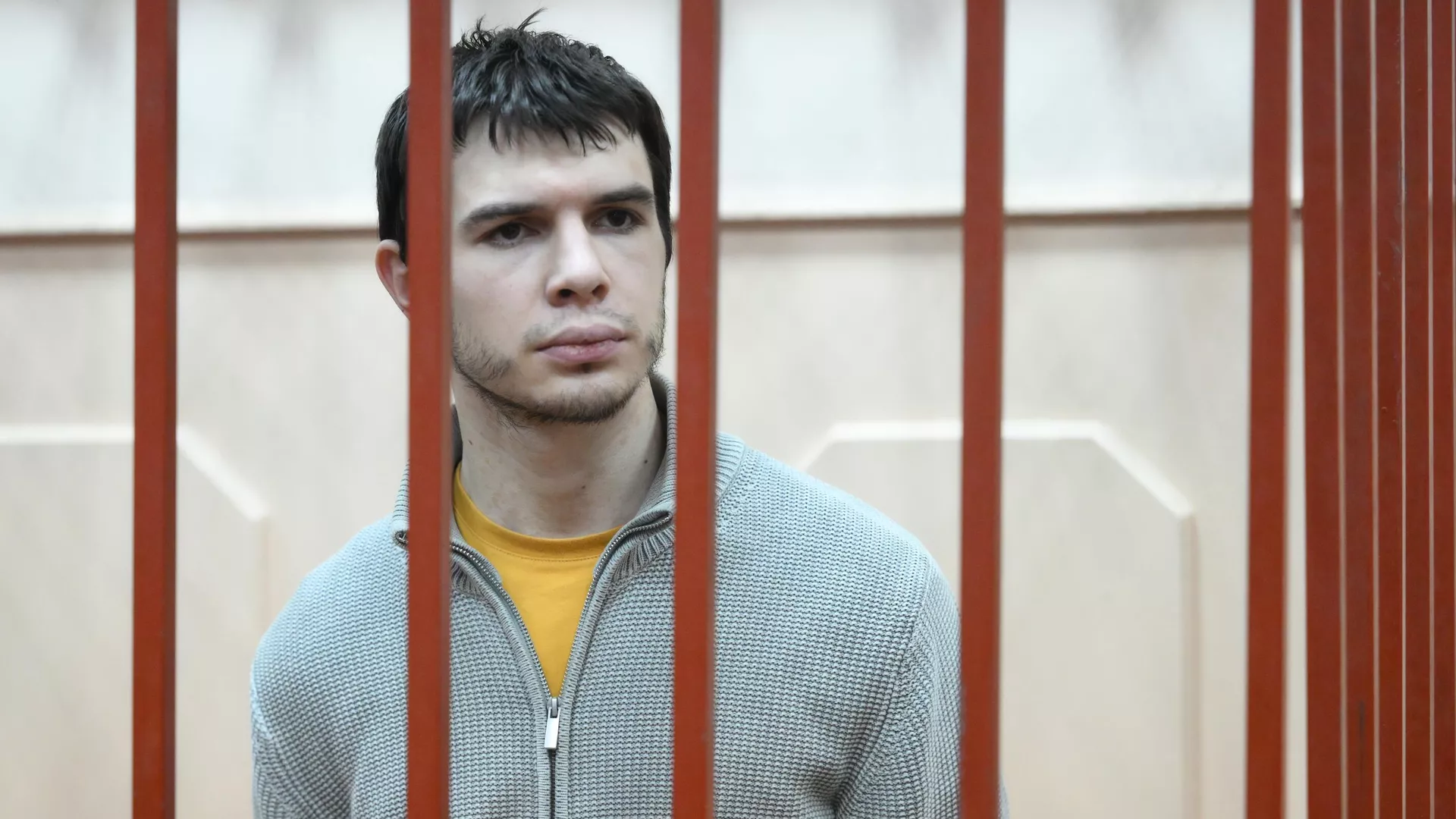 Батухан Точиев, арестованный по делу о теракте против начальника войск радиационной, химической и биологической защиты Вооруженных сил РФ Игоря Кириллова, в Басманном районном суде - РИА Новости, 1920, 15.05.2025