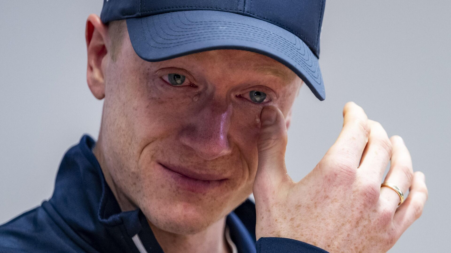 Биатлонист Йоханнес Тиннес Бё из Норвегии объявляет о завершении спортивной карьеры на пресс-конференции в Рупольдинге, Германия - РИА Новости, 1920, 18.01.2025