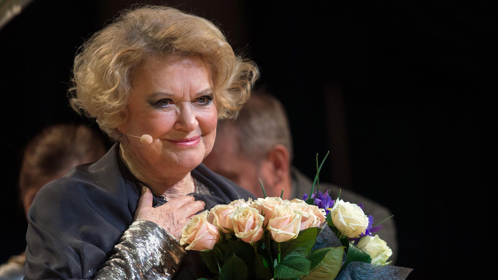 Актриса Валентина Талызина на творческом вечере Что нужно для чуда? в театре Геликон-опера Актриса Валентина Талызина на творческом вечере Что нужно для чуда? в театре Геликон-опера - РИА Новости, 1920, 18.08.2025