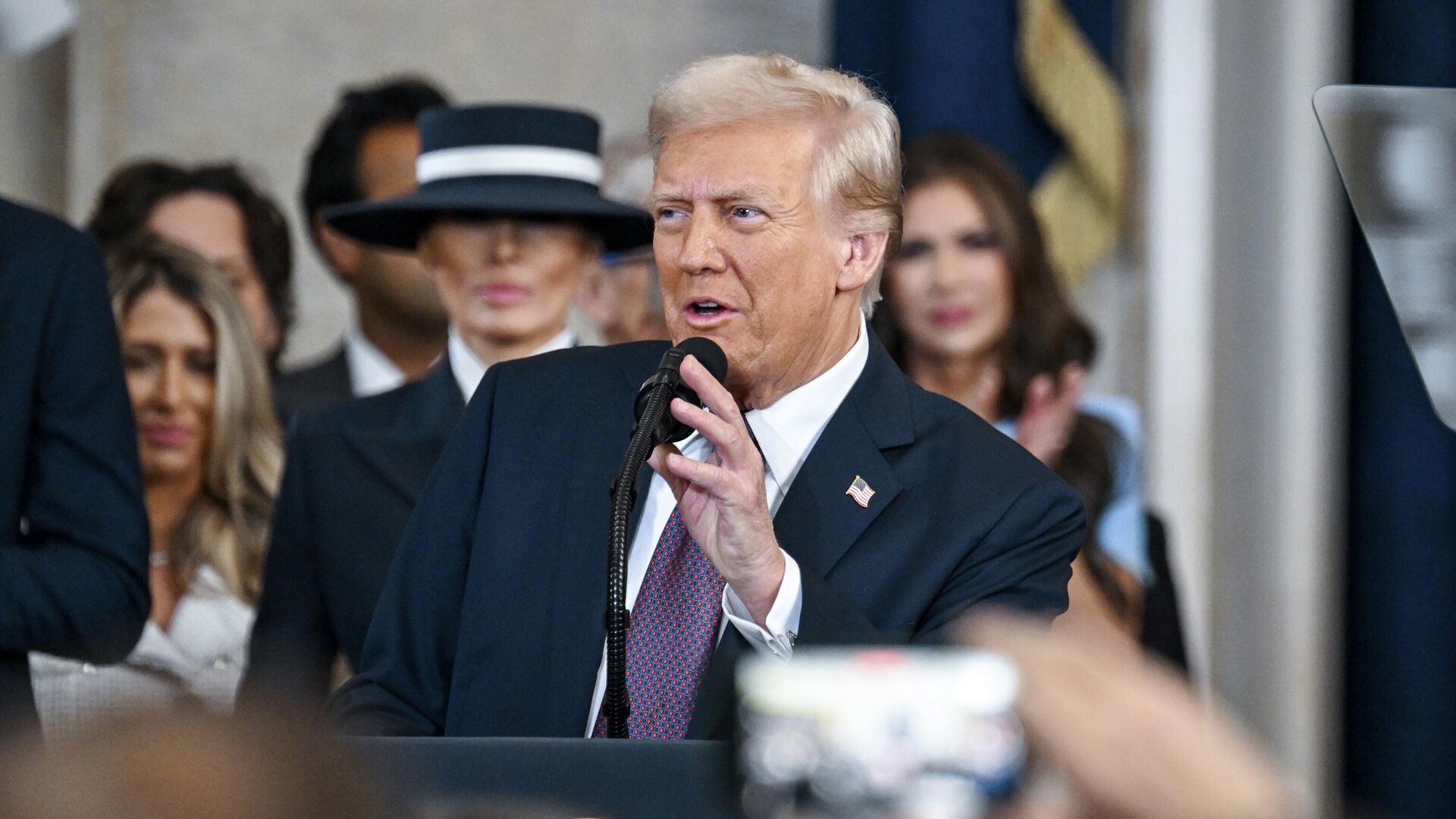 Дональд Трамп - РИА Новости, 1920, 24.01.2025