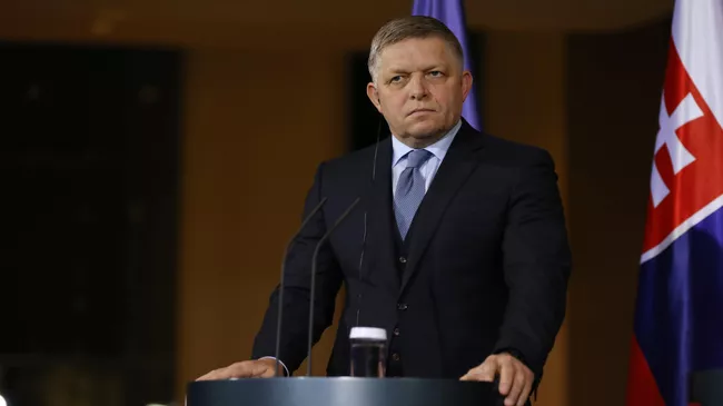 Роберт Фицо