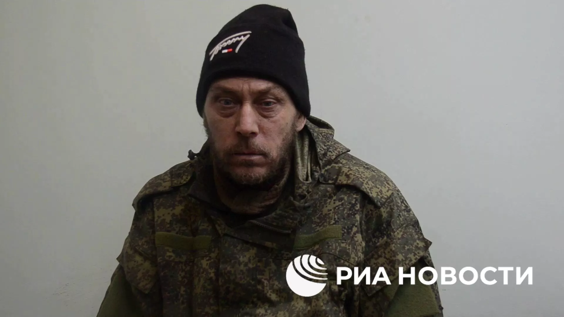 Украинские пограничники расстреляли мужчину, заплатившего им, чтобы сбежать из страны - РИА Новости, 1920, 22.01.2025