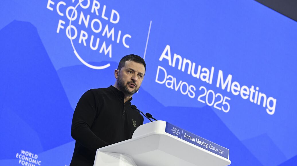 СМИ сообщили Зеленскому плохие новости после его слов в Давосе