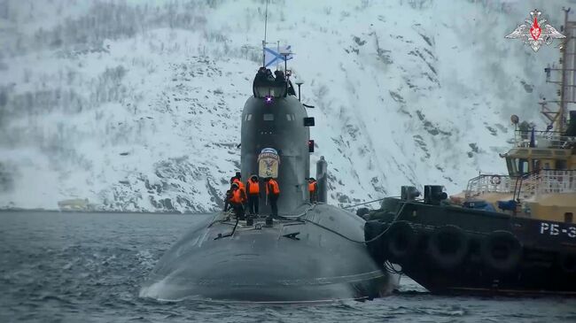 Атомная подводная лодка Архангельск в пункте постоянного базирования на Северном флоте