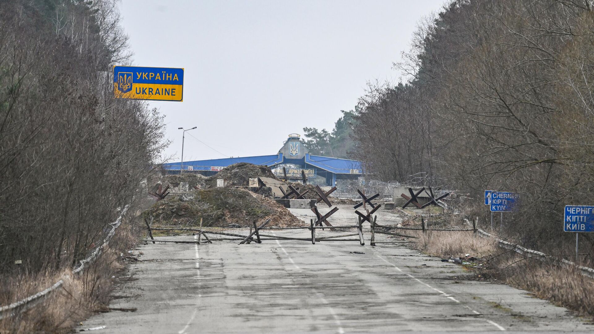 Польские пограничники начали проверять отпечатки пальцев у Украинцев