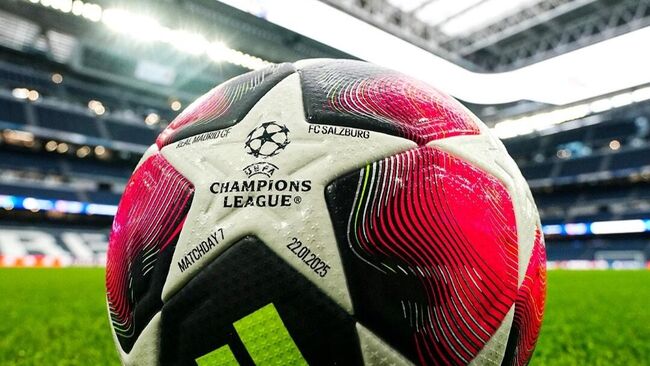 Мяч Лиги чемпионов УЕФА