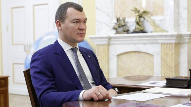 Министр спорта России Михаил Дегтярев во время встречи с губернатором Тульской области Дмитрием Миляевым