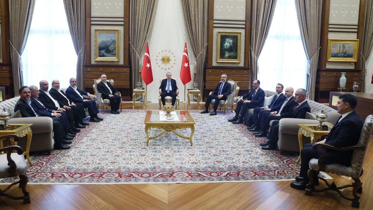 Президент Турции Реджеп Тайип Эрдоган во время встречи с представителями делегации палестинского движения ХАМАС в Анкаре - РИА Новости, 1920, 29.01.2025