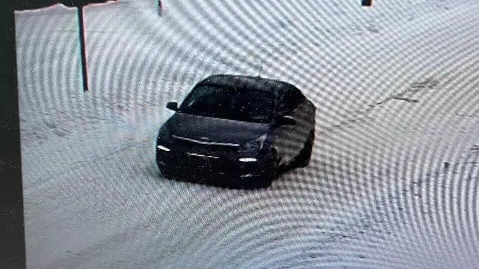 Автомобиль, на котором силой увезли 13-летнюю девочку в тюменском селе Княжево - РИА Новости, 1920, 31.01.2025