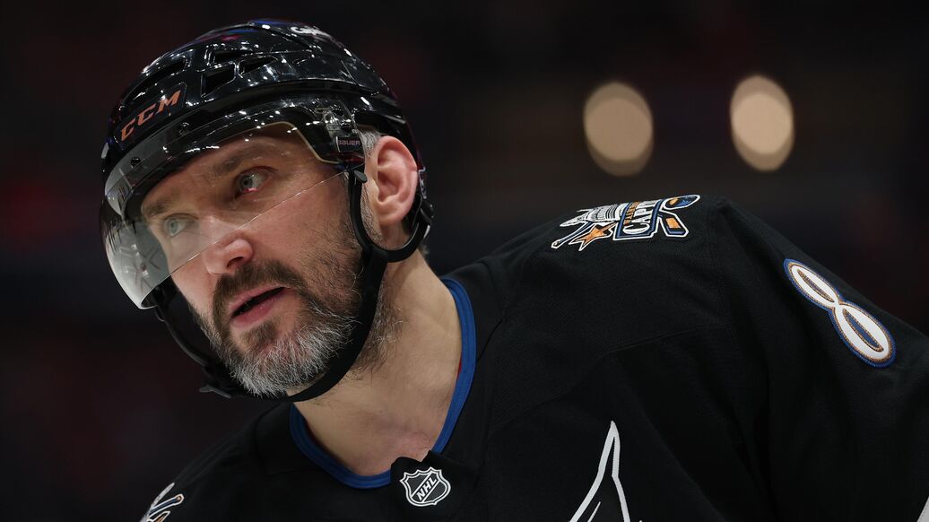 Овечкин почти сотворил чудо! Русский герой забил, но "Вашингтон" проиграл