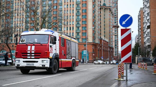 На месте взрыва в жилом комплексе Алые паруса на северо-западе Москвы