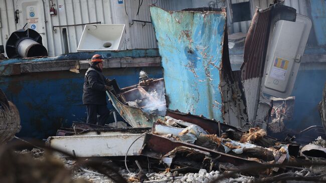 От танкера "Волгонефть-239" вывезли первую партию демонтированного металла