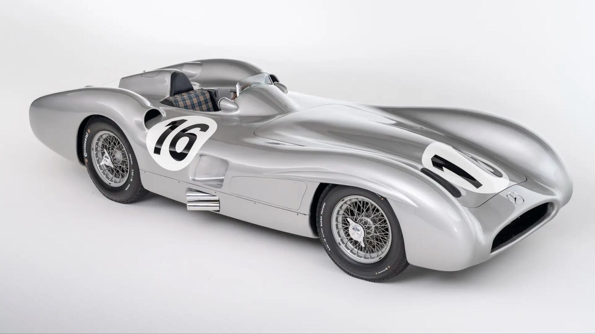 Автомобиль Mercedes-Benz W 196 R 1954 года выпуска - РИА Новости, 1920, 06.02.2025