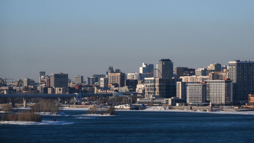 Вильфанд объяснил аномально теплую погоду в Сибири