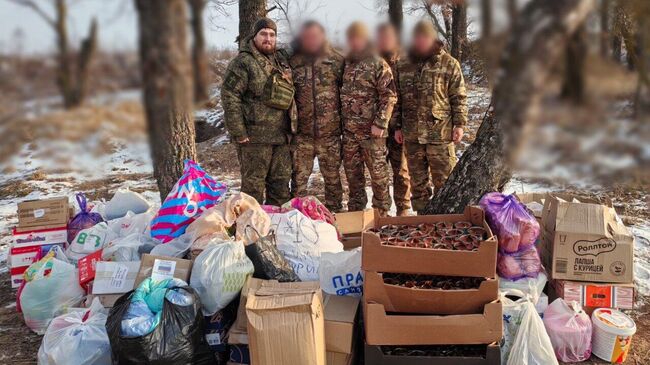 Священник Брянской епархии передал гуманитарную посылку военнослужащим СВО группировки Север