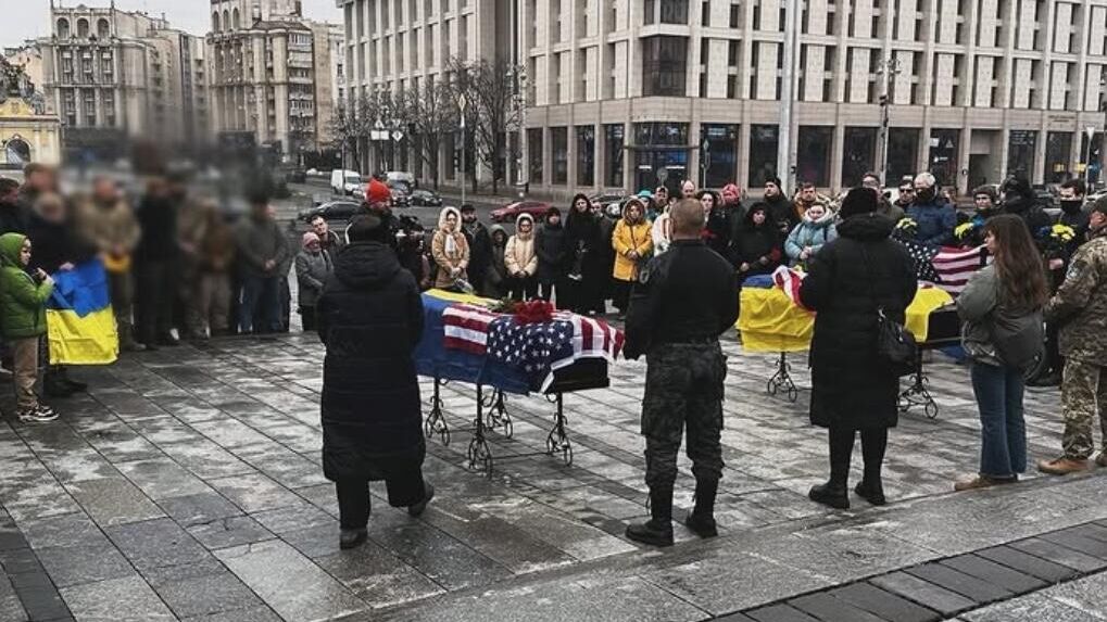 Гробы с телами американских наемников в Киеве, Украина Гробы с телами американских наемников в Киеве, Украина - РИА Новости, 1920, 23.03.2025