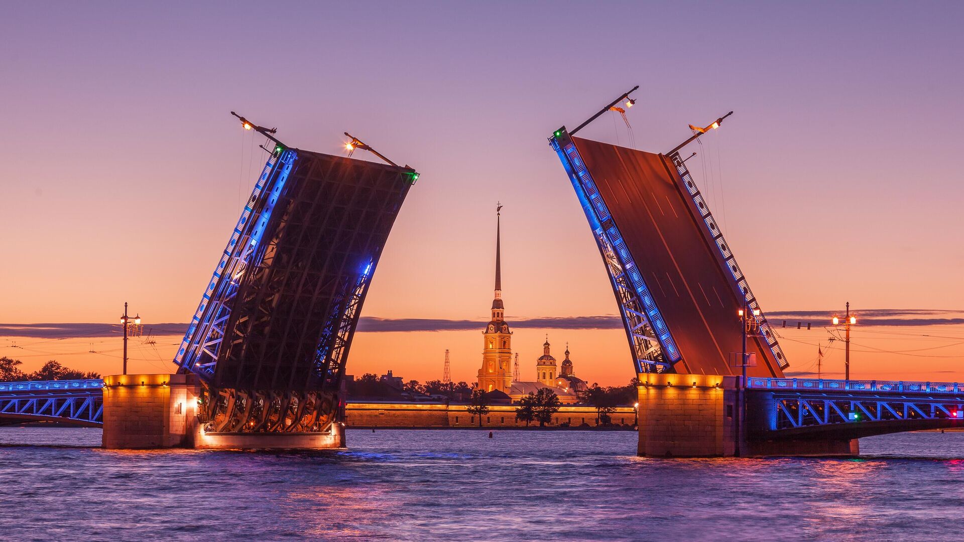 Дворцовый мост в Санкт-Петербурге Дворцовый мост в Санкт-Петербурге - РИА Новости, 1920, 16.02.2025