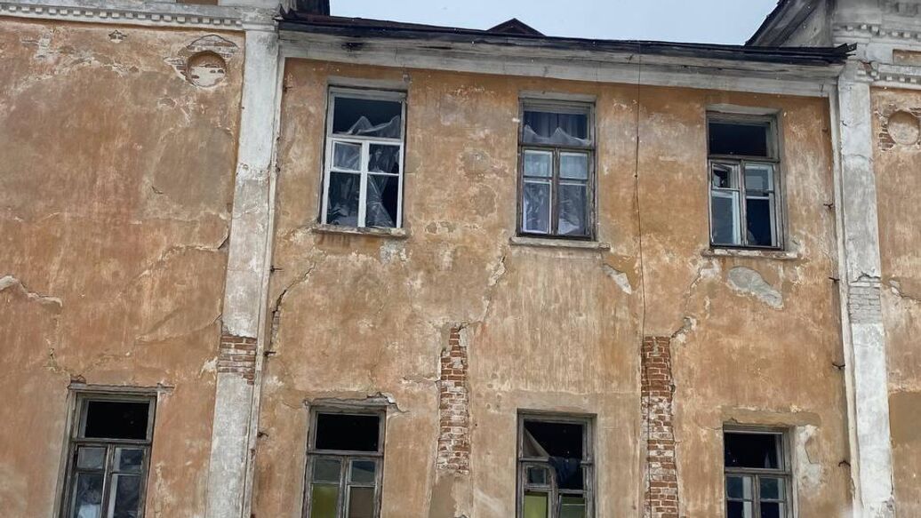 В курском Рыльске из-за атаки дрона отключилось электричество