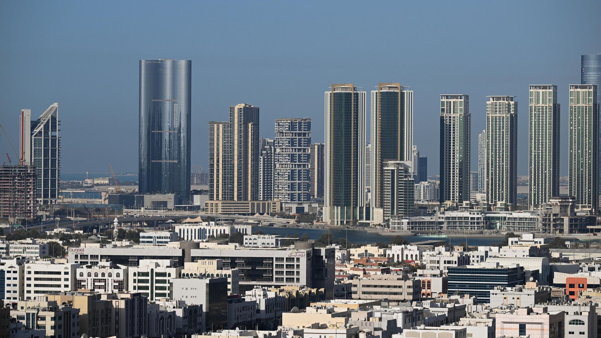Вид на Абу-Даби Вид на Абу-Даби - РИА Новости, 1920, 25.11.2025