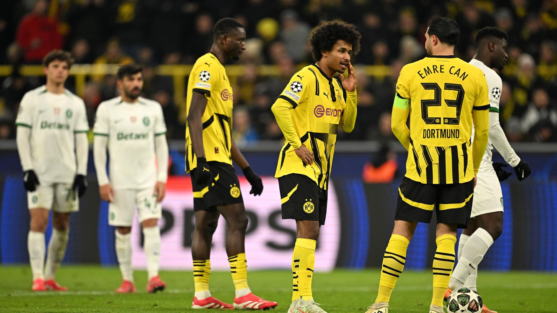 Футболисты дортмундской Боруссии - РИА Новости, 1920, 19.02.2025