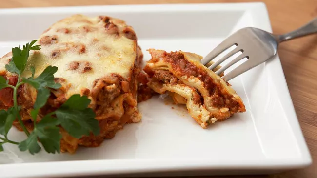 Мясная лазанья