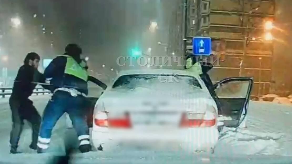 Нападение на инспекторов ДТП в новой Москве - РИА Новости, 1920, 20.02.2025