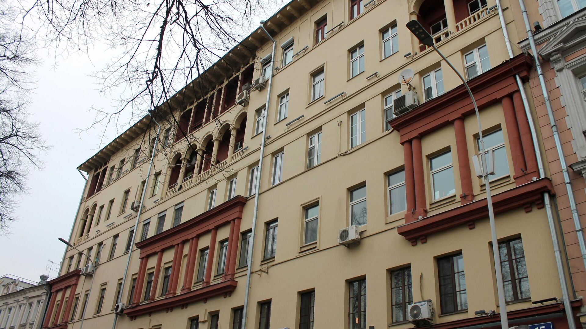 Дом на Петровском бульваре в Москве - РИА Новости, 1920, 22.02.2025