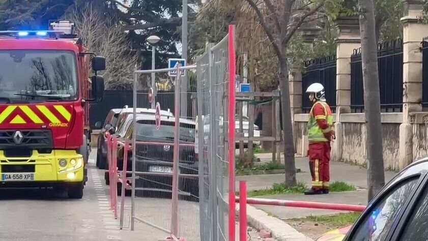 Французов, напавших на консульство России в Марселе, заключили под стражу