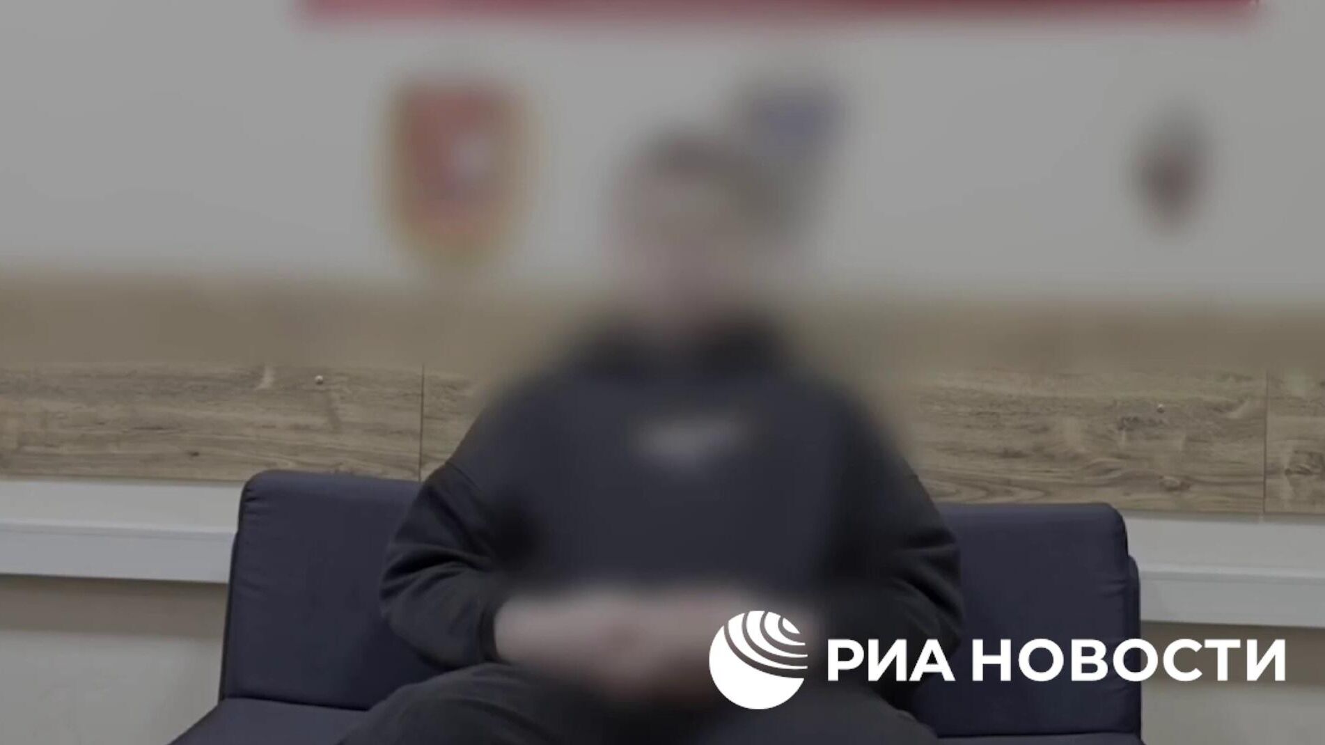 Подросток, который по заданию украинских спецслужб собирал данные о Рязанском нефтеперерабатывающем заводе Подросток, который по заданию украинских спецслужб собирал данные о Рязанском нефтеперерабатывающем заводе - РИА Новости, 1920, 25.02.2025