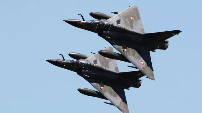 Французские истребители Mirage 2000