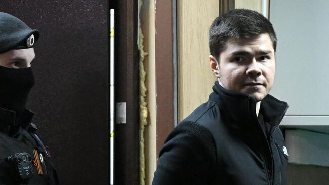 Аяз Шабутдинов