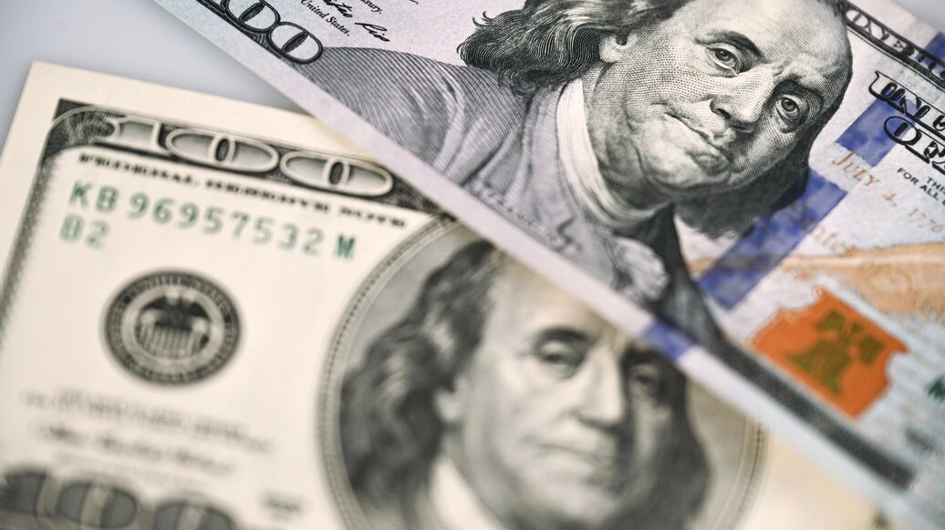 США продолжают печатать доллары, несмотря на шатдаун