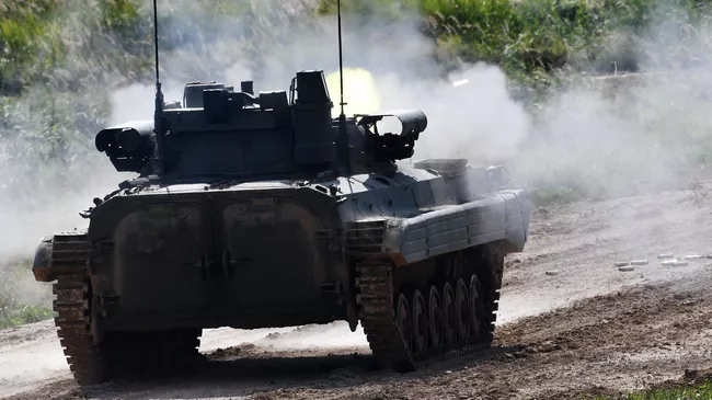 Боевая машина пехоты БМП-2М с боевым модулем Бережок