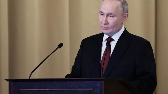Путин о контактах с администрацией Трампа