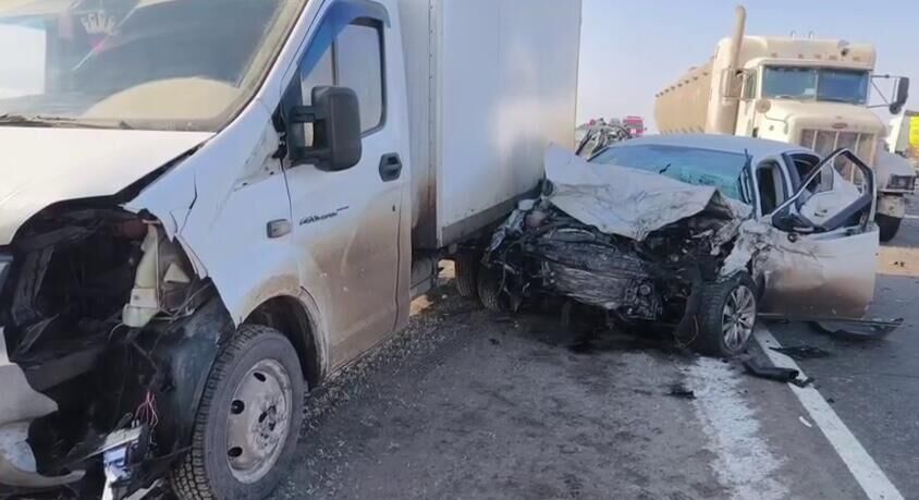 ДТП с участием 11 автомобилей в Курской области ДТП с участием 11 автомобилей в Курской области - РИА Новости, 1920, 28.02.2025