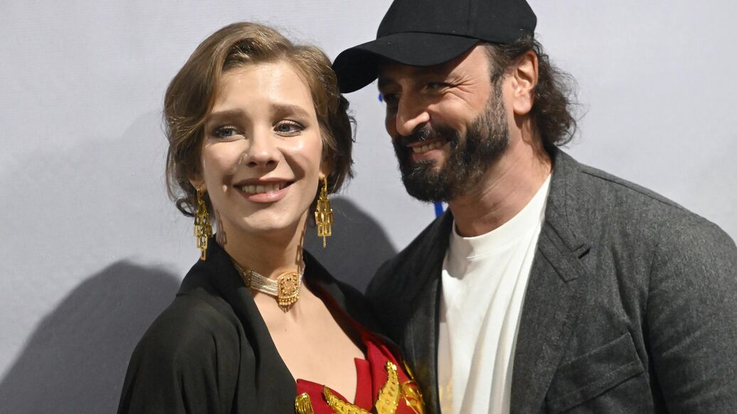 Авербуха разносят за слова о жене: она заставила его поверить в любовь