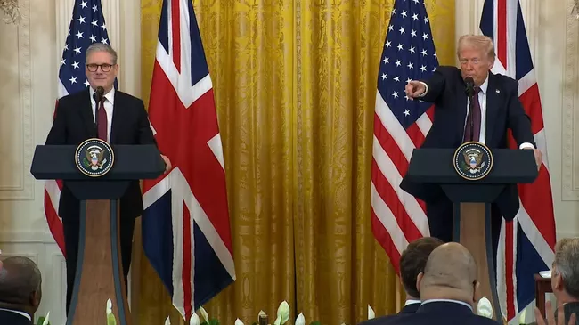 Трамп прерывает речь премьер-министра Великобритании