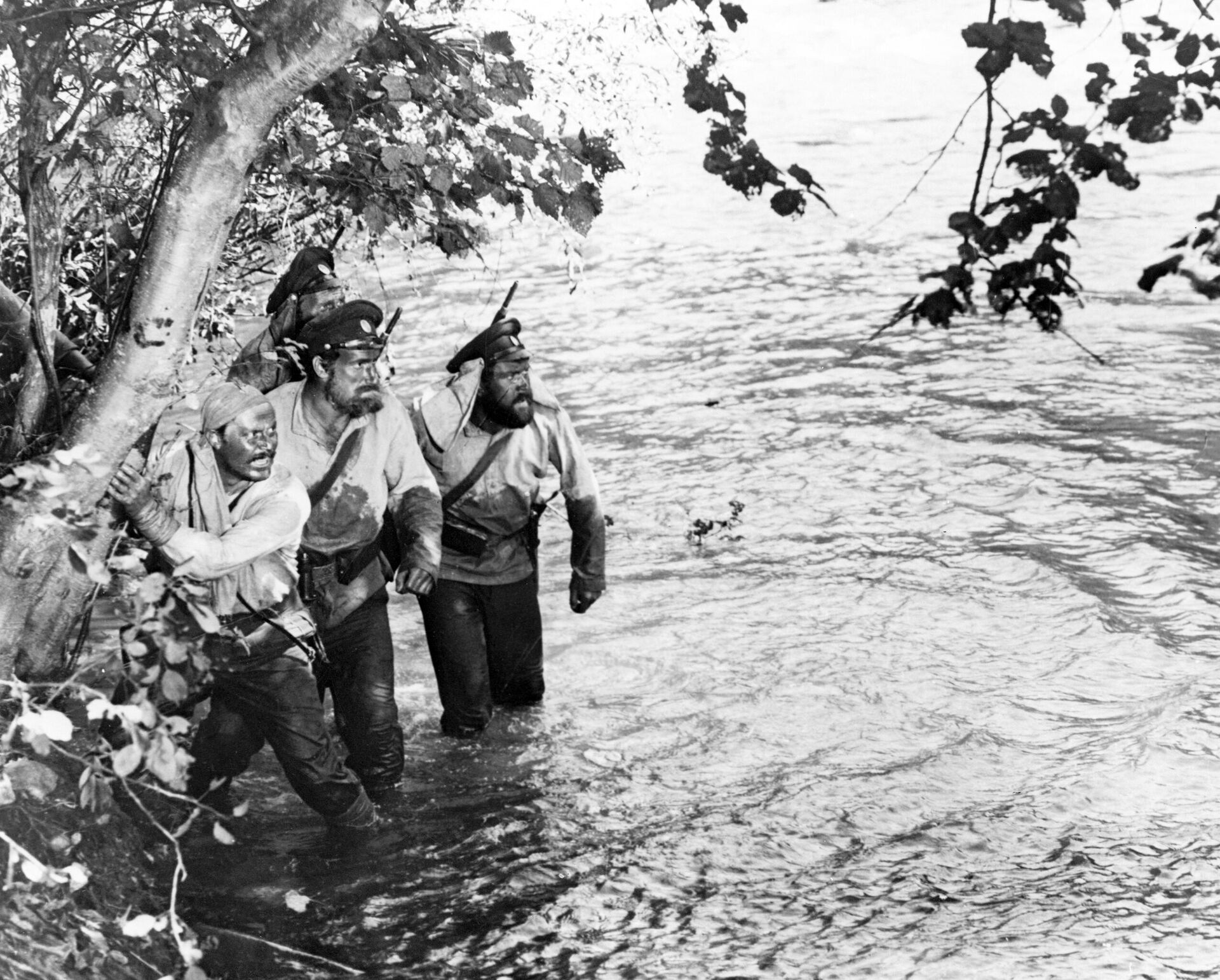 Кадр из фильма Дерсу Узала (Мосфильм, 1975 год). Режиссер-постановщик - Акира Куросава - РИА Новости, 1920, 28.02.2025