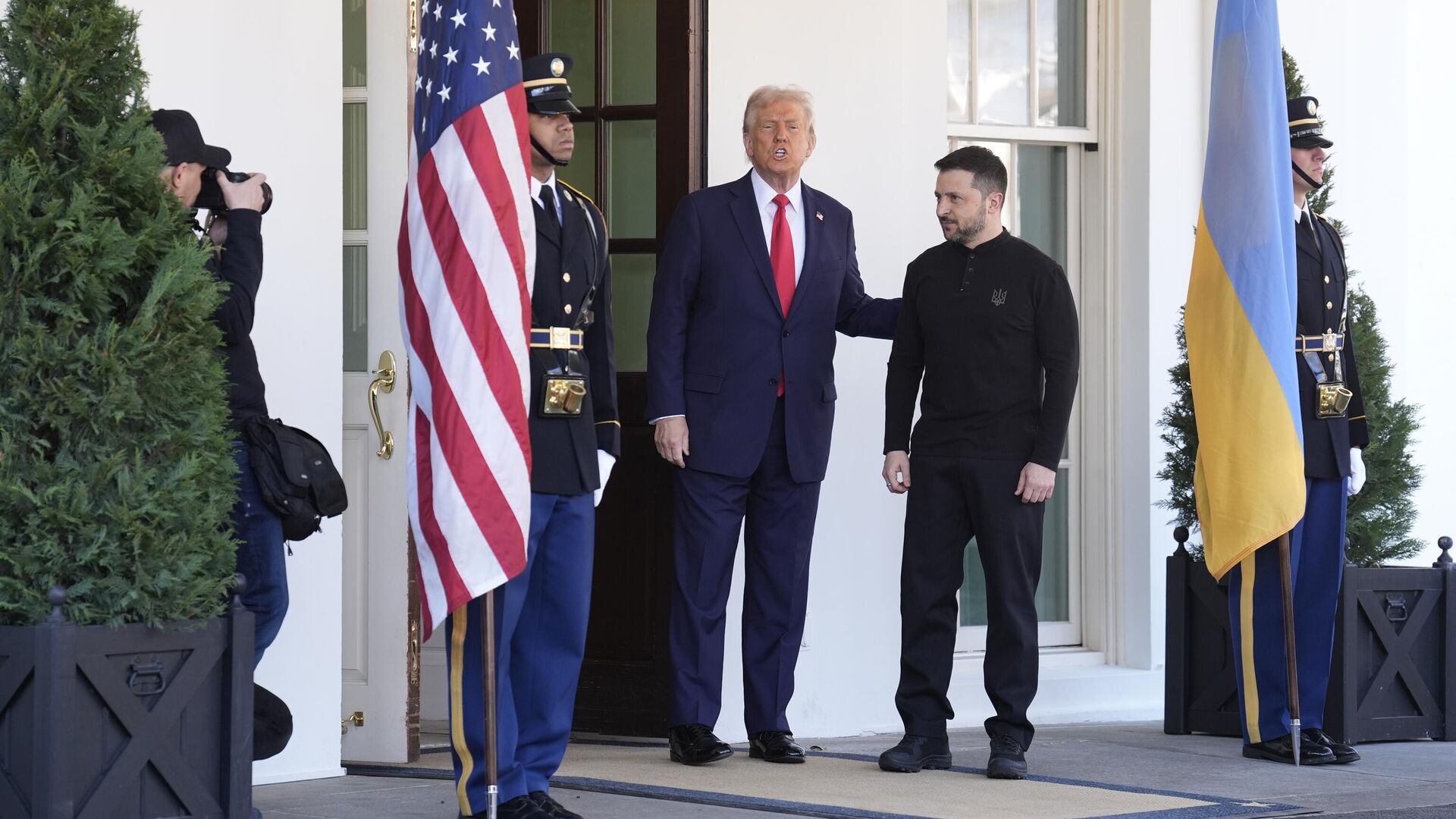 Дональд Трамп и Владимир Зеленский - РИА Новости, 1920, 18.07.2025
