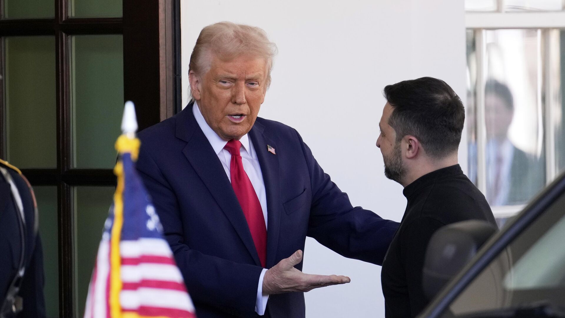 Дональд Трамп и Владимир Зеленский во время встречи в Вашингтоне - РИА Новости, 1920, 31.03.2025