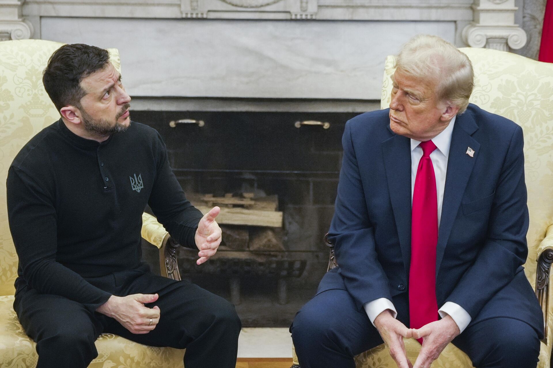 Дональд Трамп и Владимир Зеленский во время встречи в Вашингтоне Дональд Трамп и Владимир Зеленский во время встречи в Вашингтоне - РИА Новости, 1920, 07.03.2025