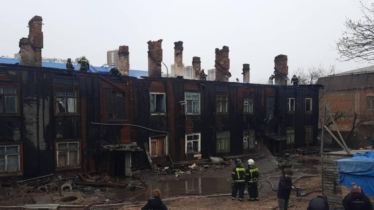 Последствия пожара в жилом доме во Владивостоке. 1 марта 2025 Последствия пожара в жилом доме во Владивостоке. 1 марта 2025 - РИА Новости, 1920, 01.03.2025
