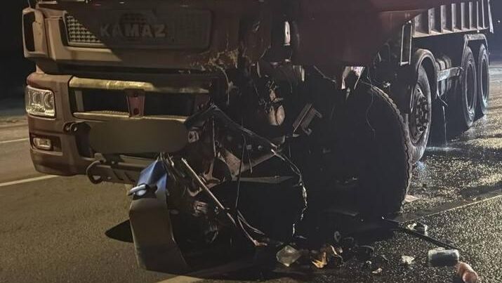 Место ДТП с двумя Камазами в Новой Москве. 28 февраля 2025 - РИА Новости, 1920, 28.02.2025